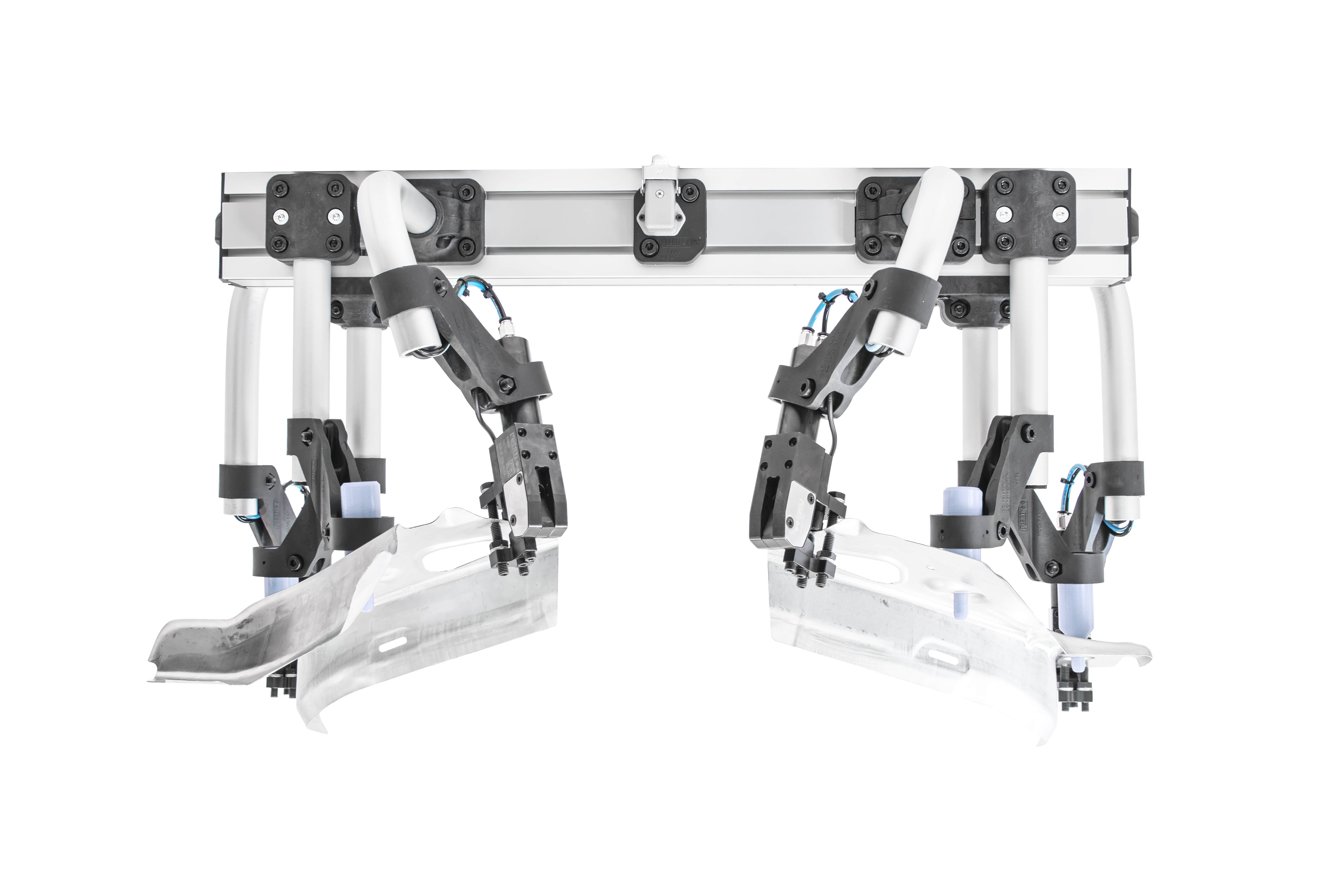 robot-grip-with-pneumatic-champs
